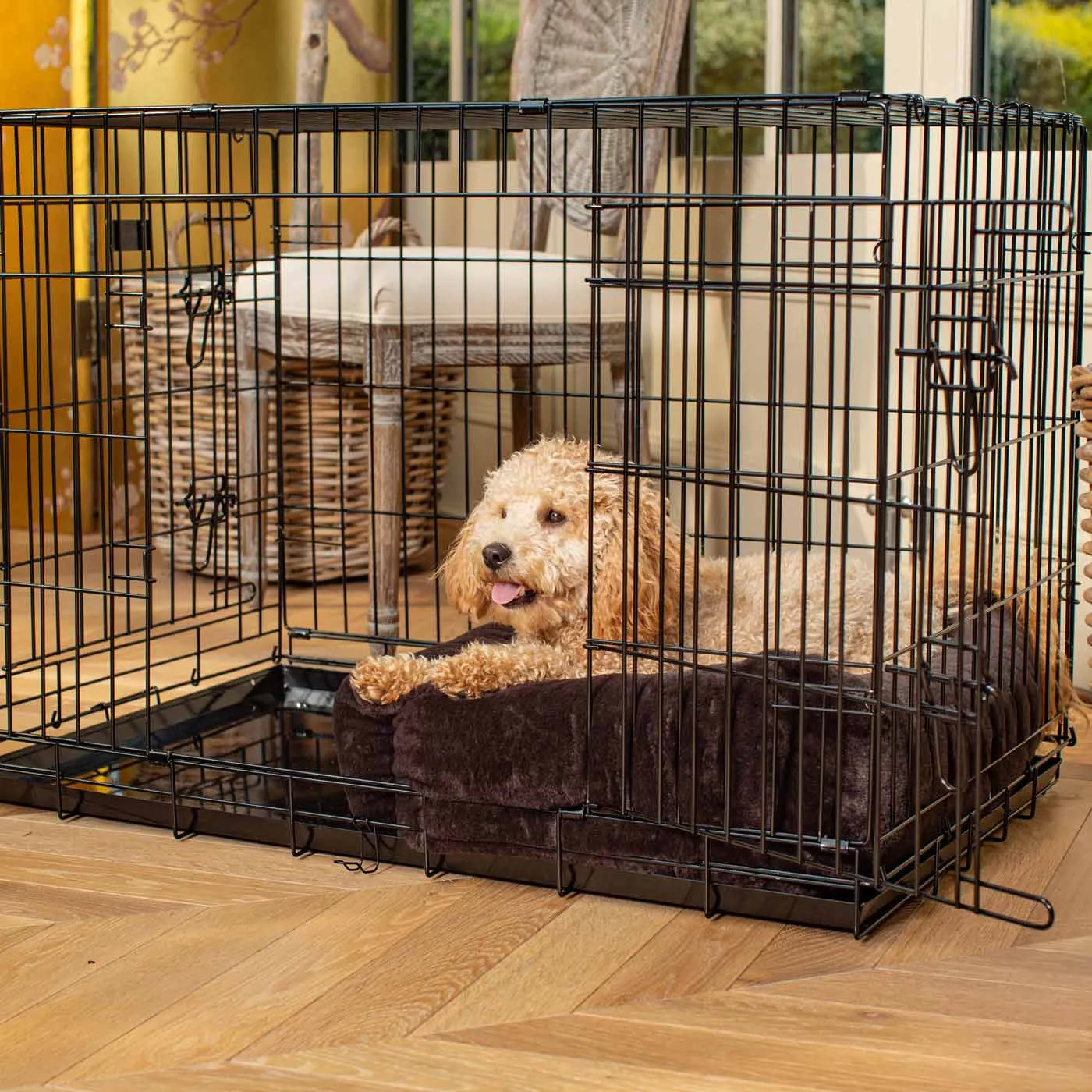 Cosy & Calming Puppy Crate Bed in Calming Anti-Anxiety Dusk Faux Fur by Lords & Labradors