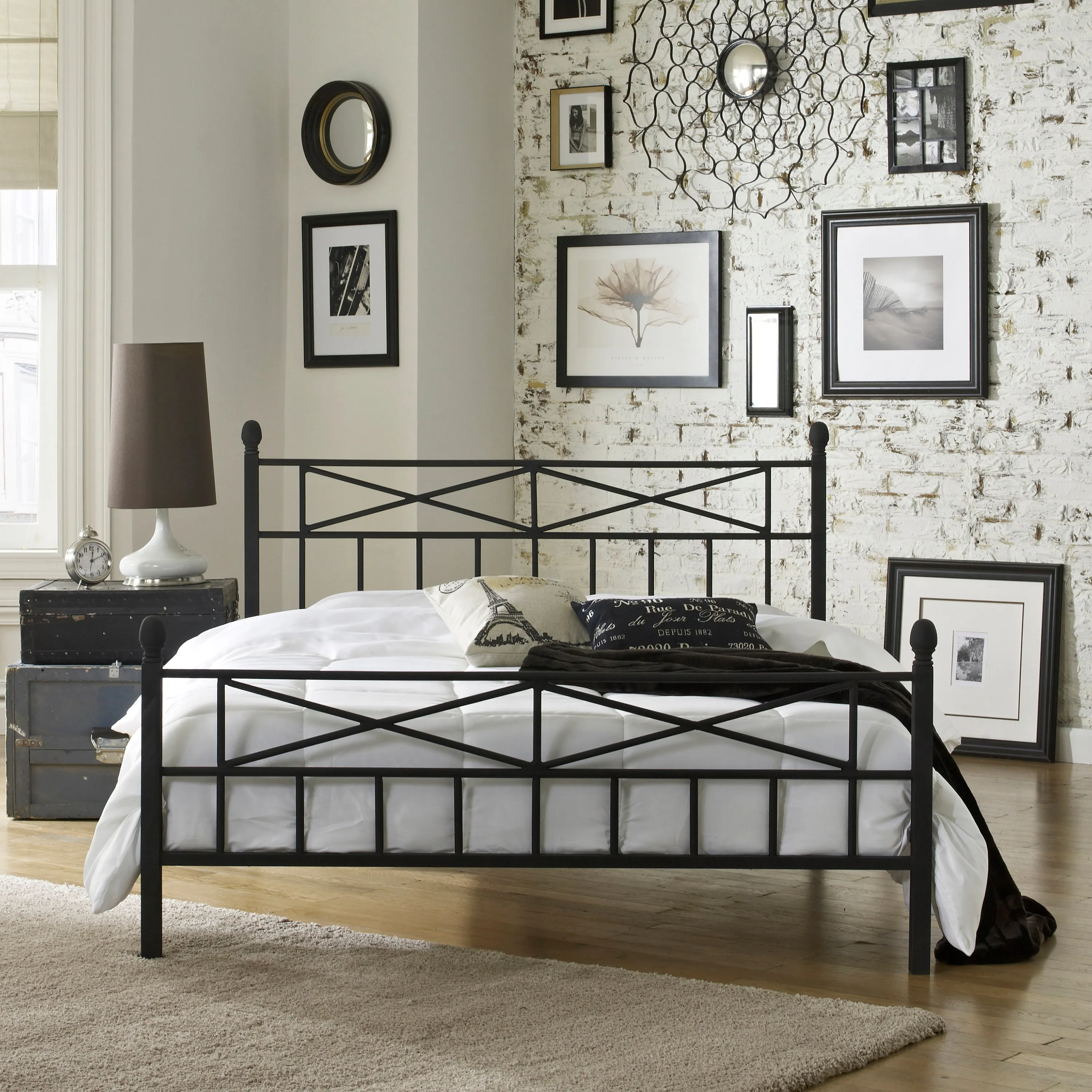 Emma Metal Platform Bed