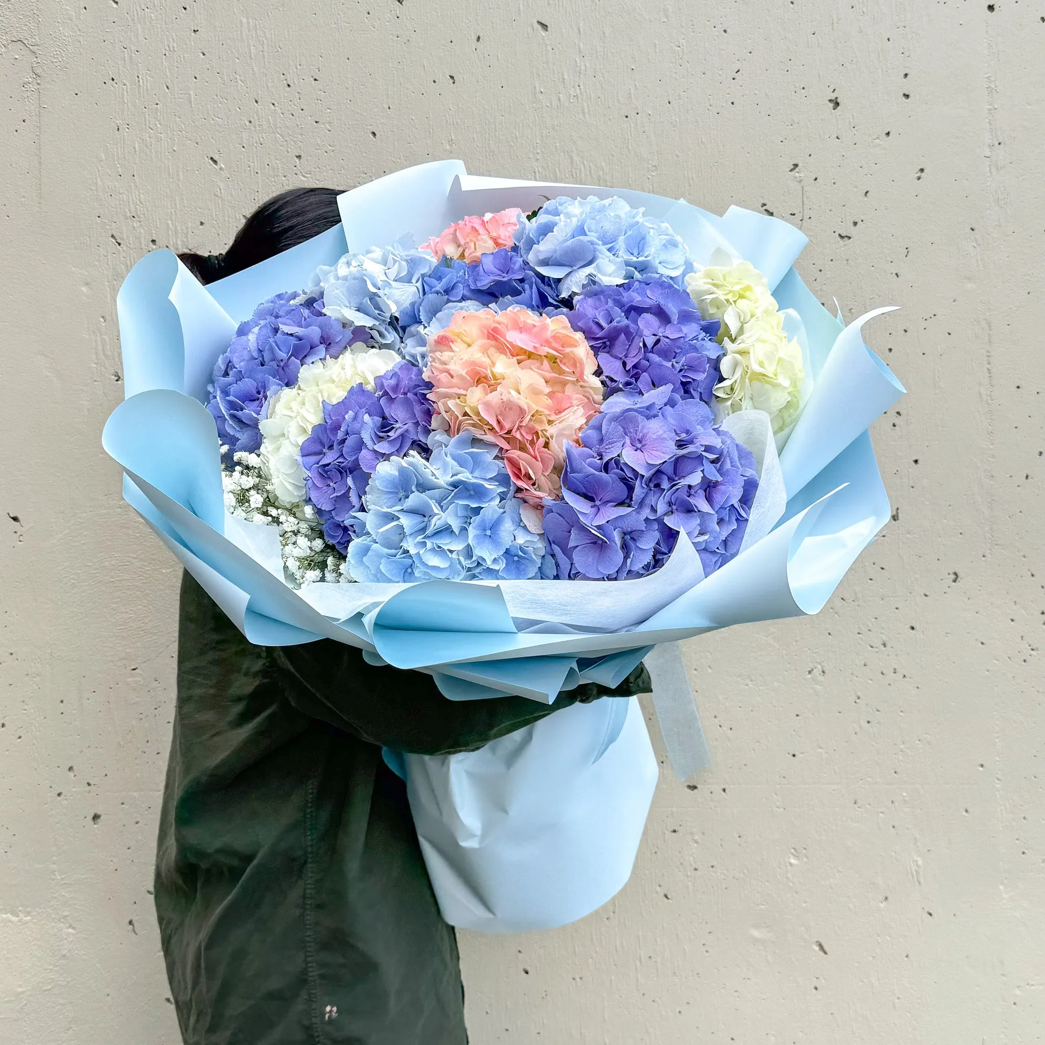 Fresh Hydrangea Mixed Round Bouquet