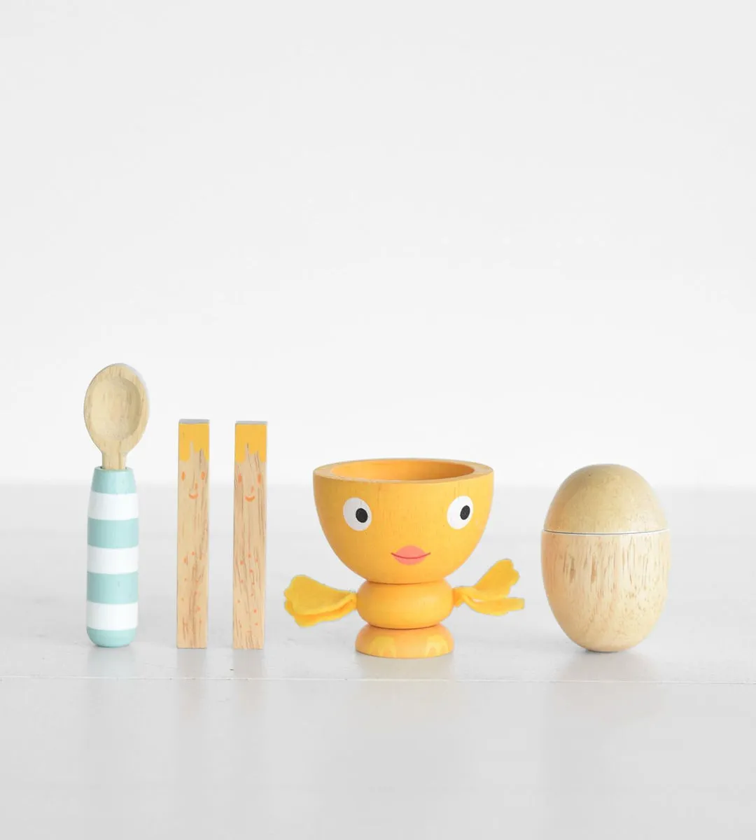 Le Toy Van Chicky Chick Egg Cup Set